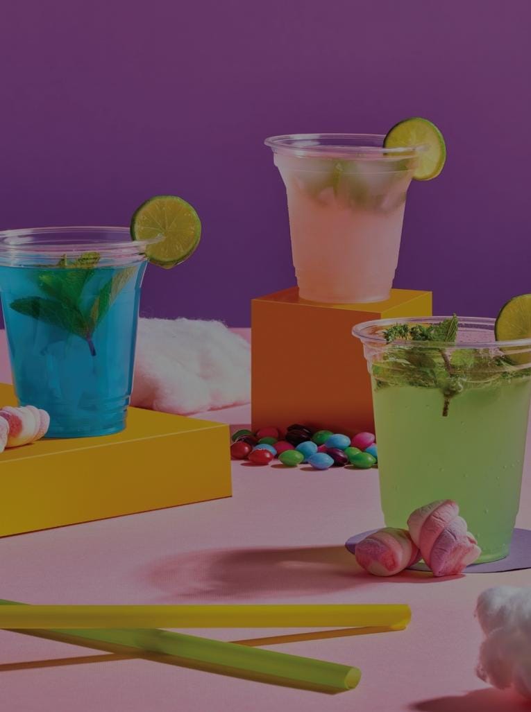 كوب شفاف سمارت – عملي وأنيق لتقديم المشروبات بمقاسات متنوعة كوب شفاف سمارت – عملي وأنيق لتقديم المشروبات بمقاسات متنوعة